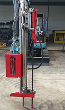 Hydraulic drilling mast for rock drilling — Entrepot Marketing
